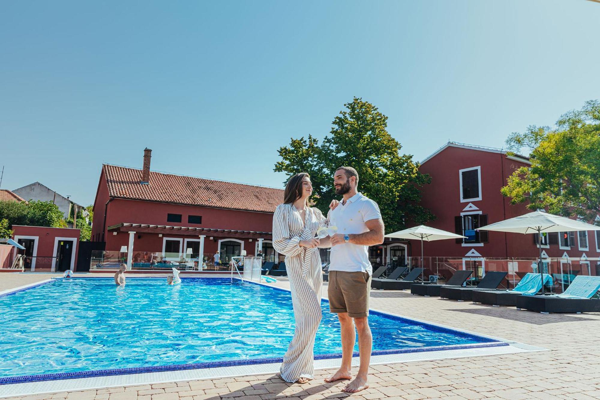Hotel Villa Donat Sveti Filip i Jakov Exteriör bild