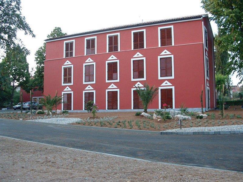 Hotel Villa Donat Sveti Filip i Jakov Exteriör bild